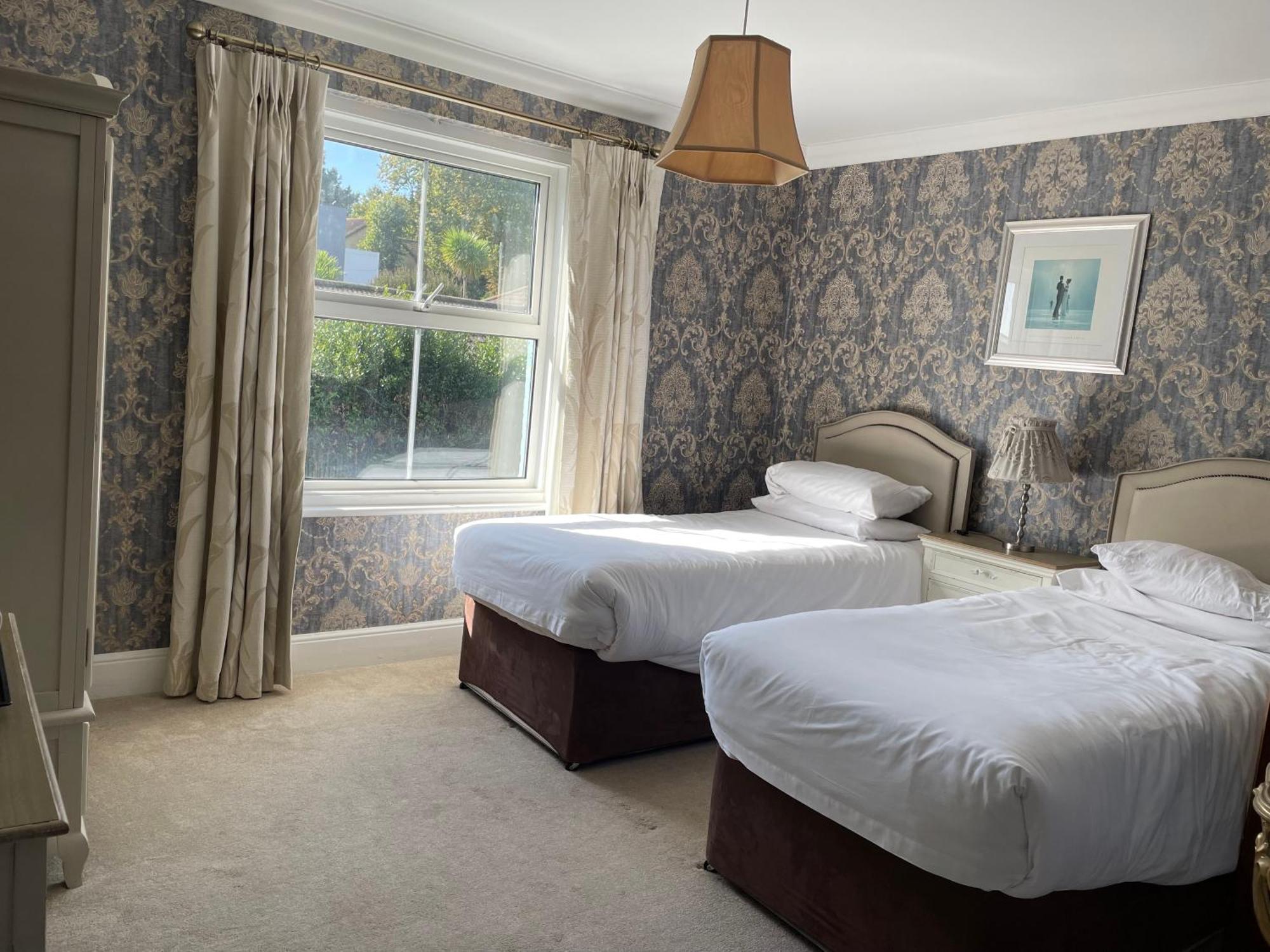 Keats Green Hotel 섕클린 외부 사진