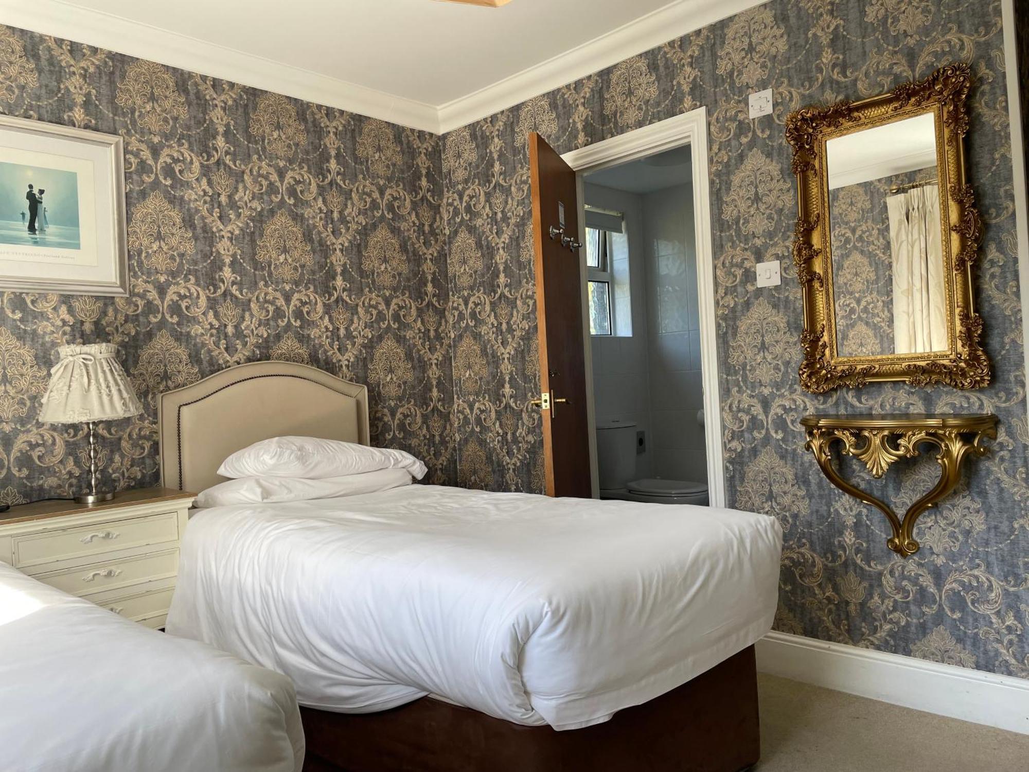 Keats Green Hotel 섕클린 외부 사진