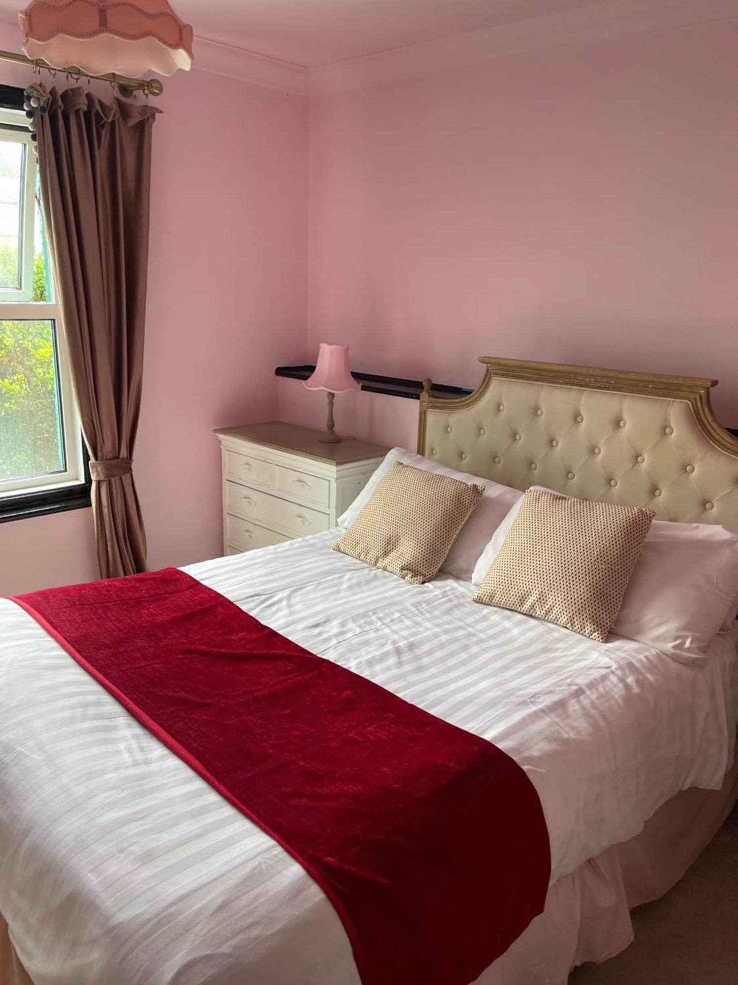 Keats Green Hotel 섕클린 외부 사진